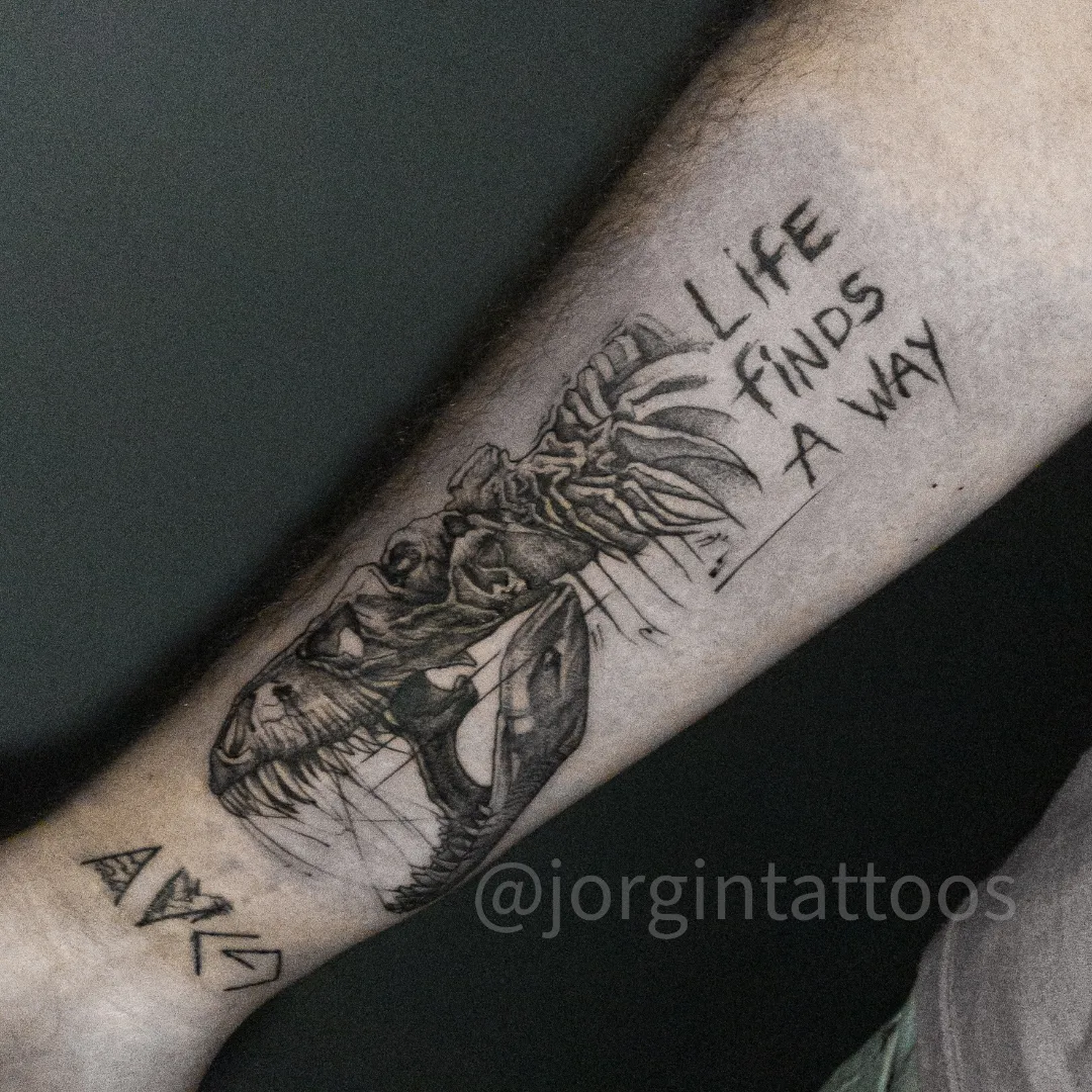 jorgintattoos_1669935124_2983954558557671971_39765770338